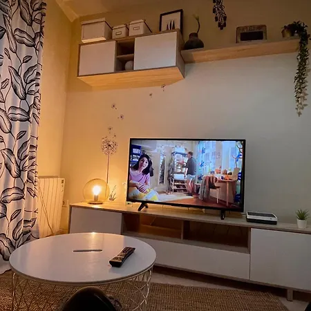 A 50 M De Playa-jardín. Apartamento *